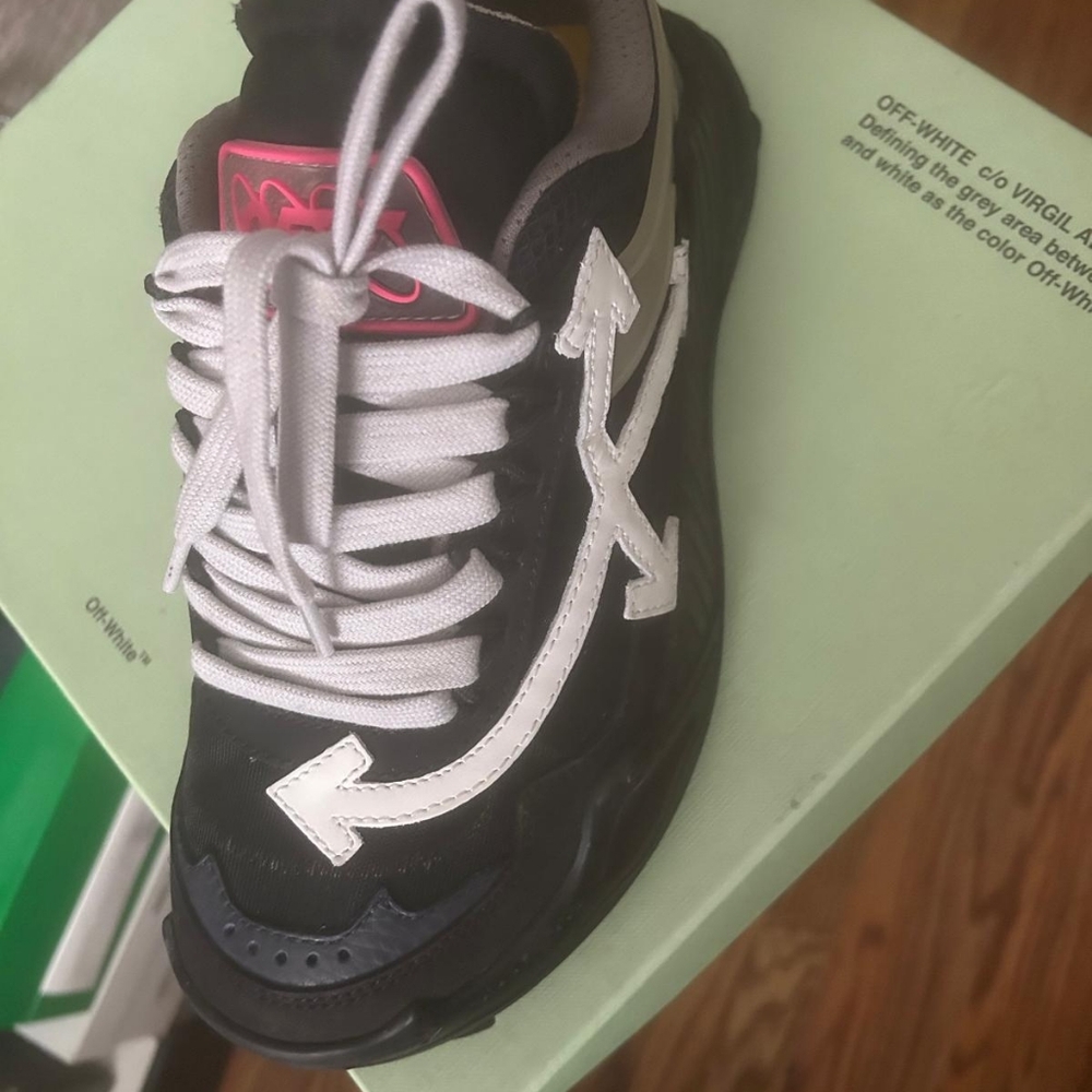 Off White Sneakers